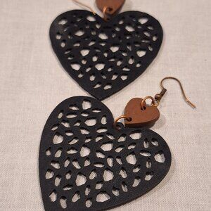 Black Heart Leather Dangling Earrings